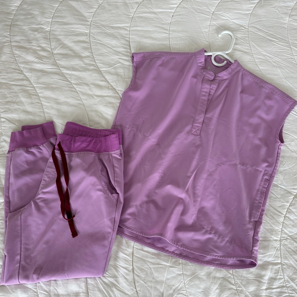Figs Limited Edition Dusk - Jogger Scrub Set